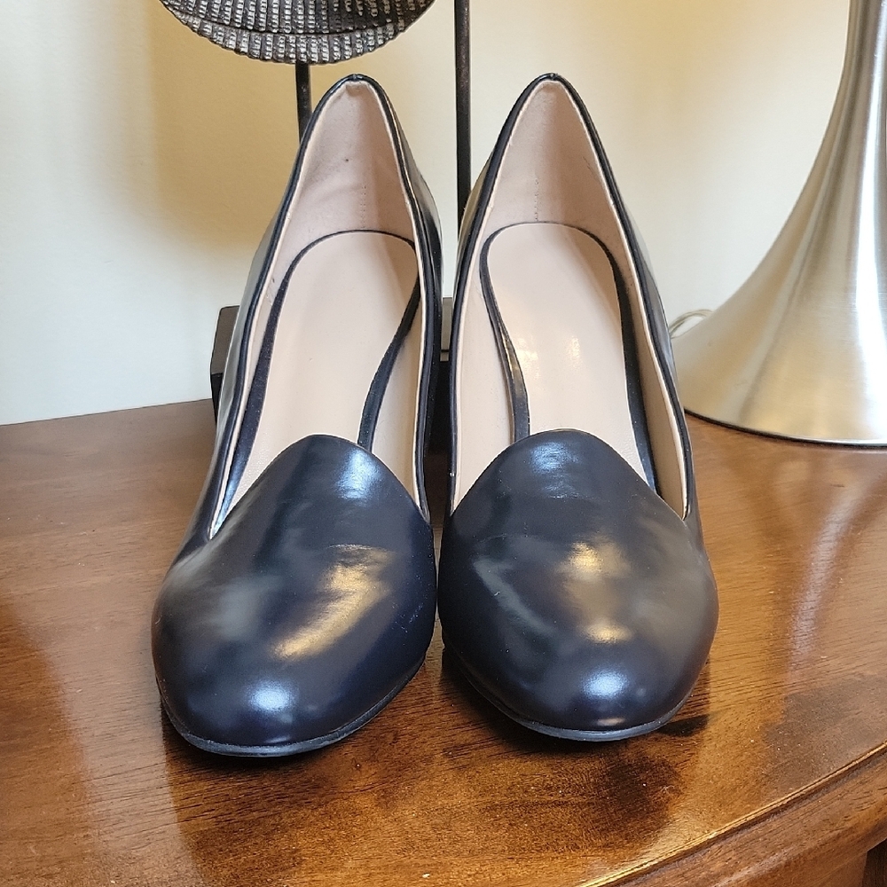 Elegant Black Leather Women's Shoes